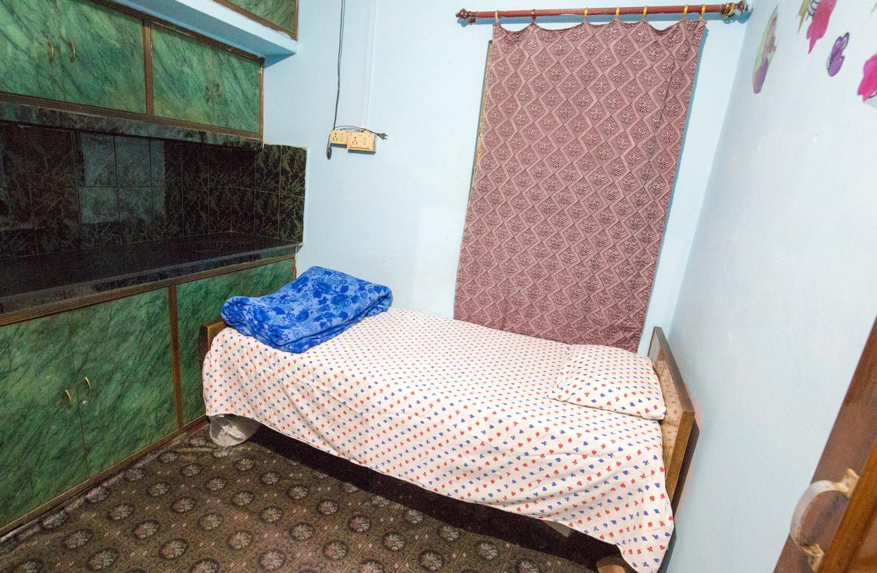 Somit Paying Guest House Varanasi Exterior photo
