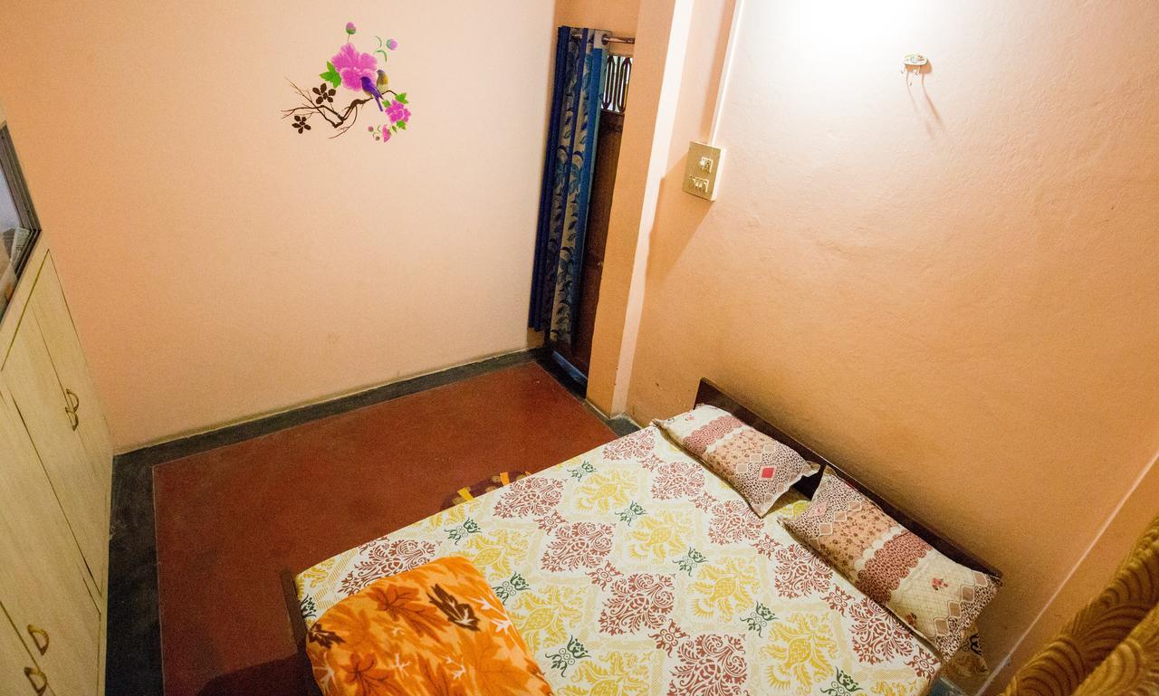Somit Paying Guest House Varanasi Exterior photo