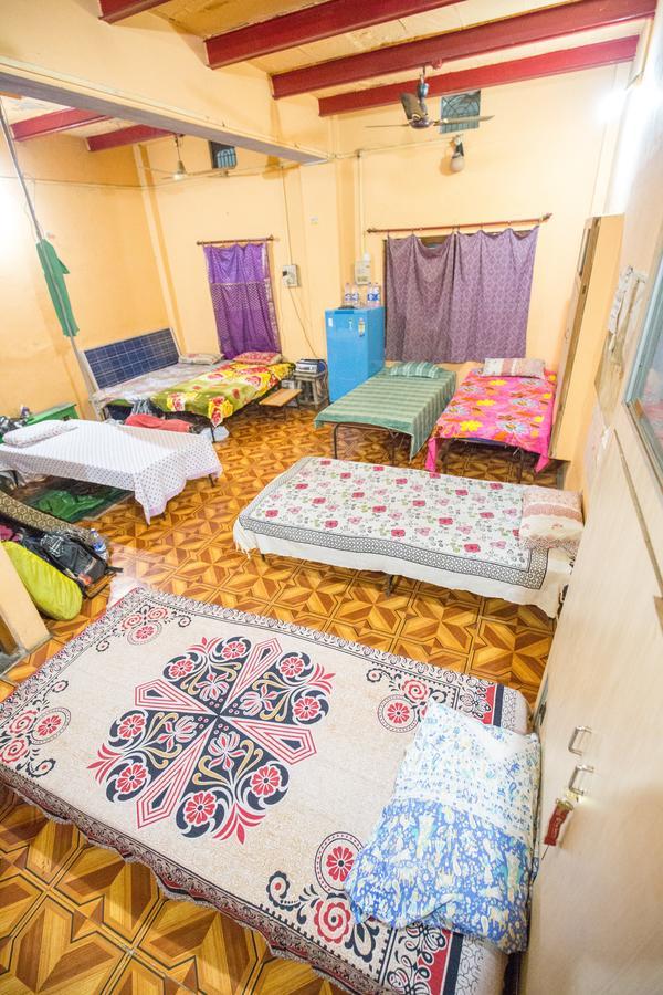 Somit Paying Guest House Varanasi Exterior photo